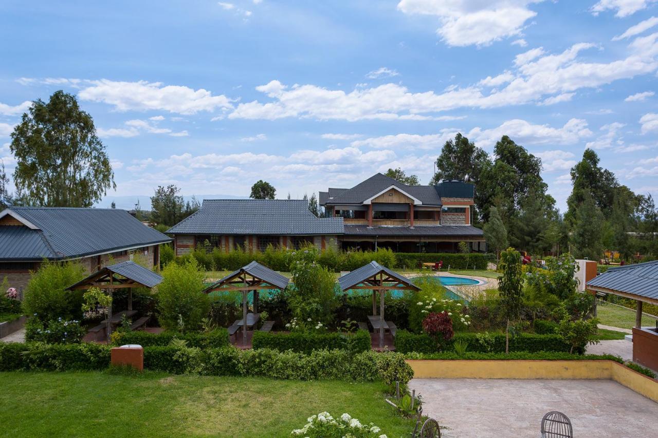 Anka Resort Naro Moru Exterior photo