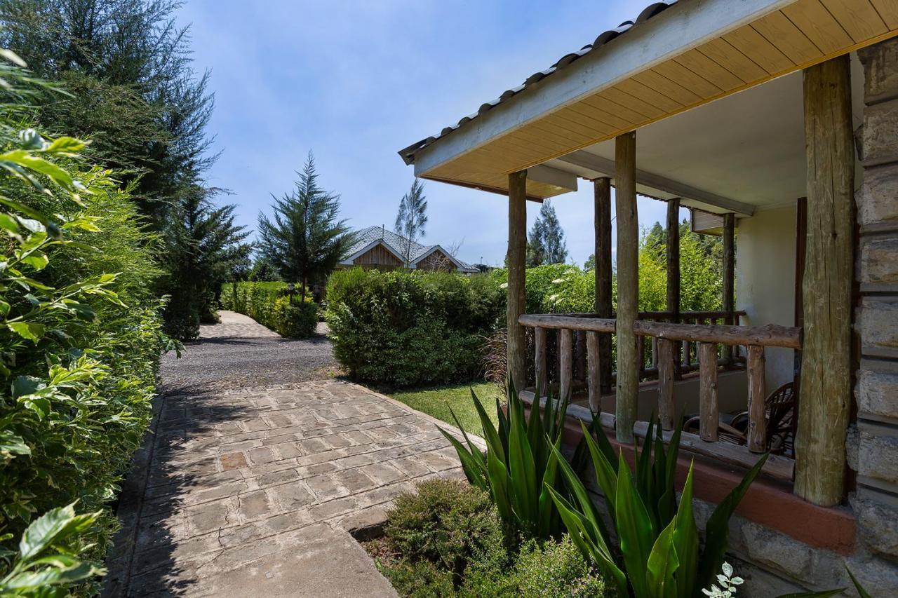 Anka Resort Naro Moru Exterior photo
